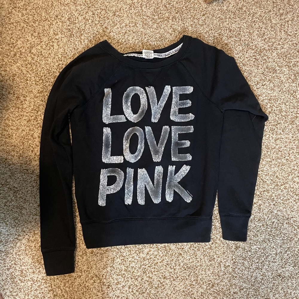 Love Pink sweatshirt
